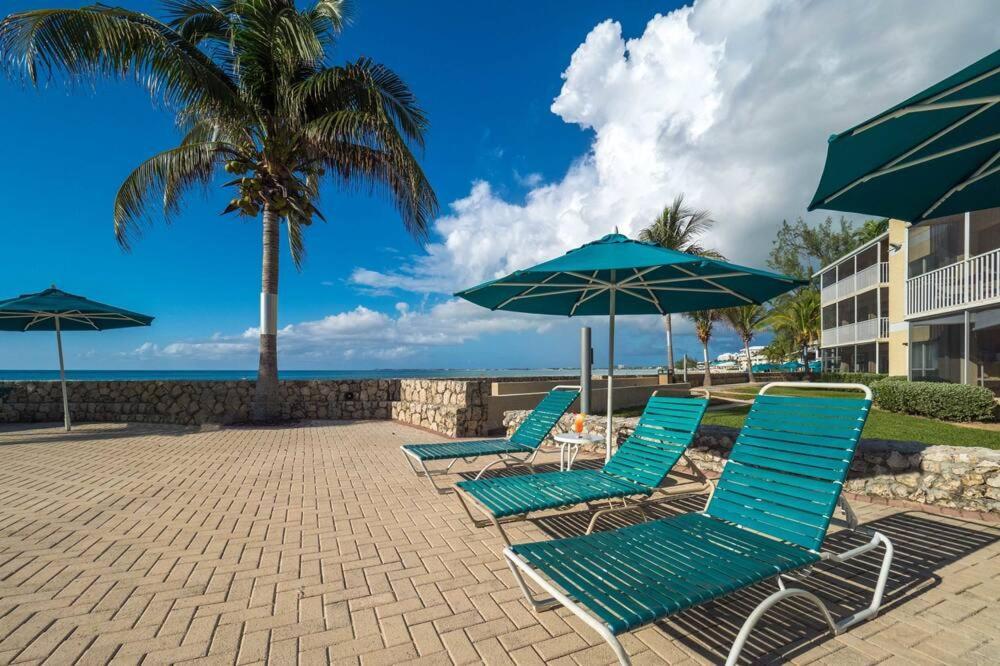 Beach Living At Plantation Village Blgs Τζώρτζταουν Εξωτερικό φωτογραφία